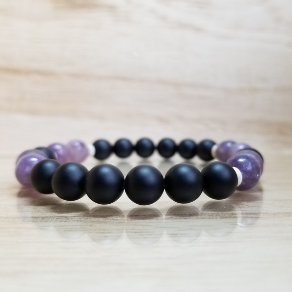 Lepidolite & Black Onyx Stretch Bracelet - Picture 3 of 7